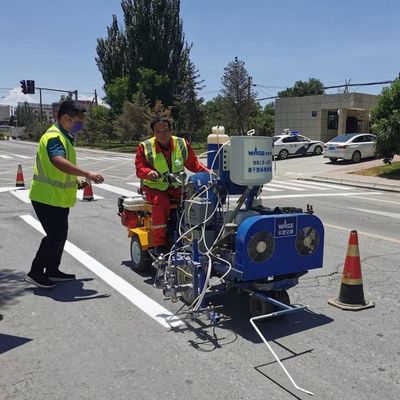 982 BPO Machine de marquage des lignes routières