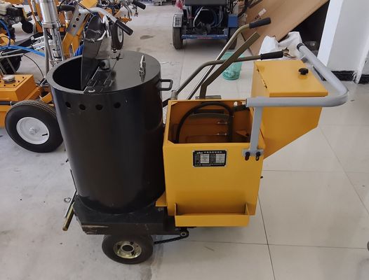 Appareil de revêtement de chaussée en thermoplastique