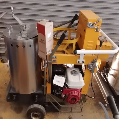 120L réservoir de peinture machine de marquage de route thermoplastique pour la réduction du bruit des vibrations