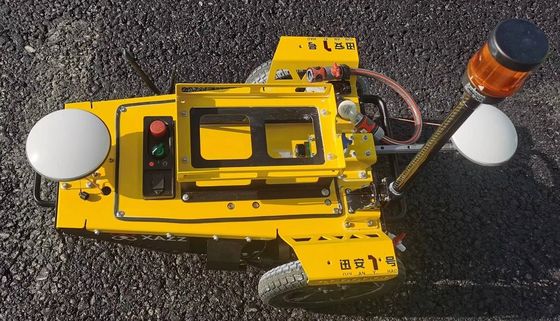 Résumé Robot intelligent Machine de marquage routier Position GPS