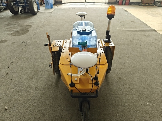 Machine robot de pré-marquage routier - Positionnement par satellite